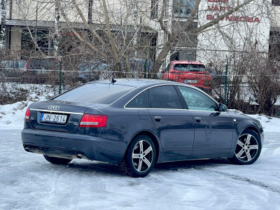 Audi A6 Quattro