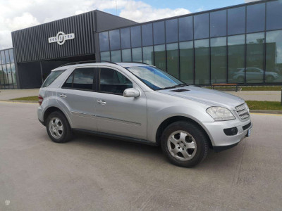 Mercedes-Benz ML280