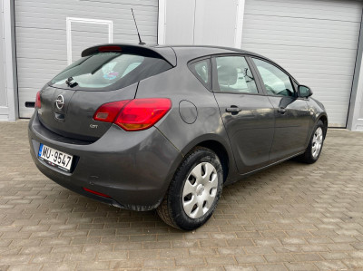 Opel Astra 1.7d