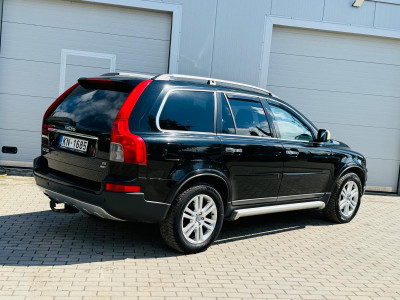 Volvo XC90 2.4D5 7 sēdvietas.