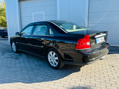 Volvo S80 2.4D5