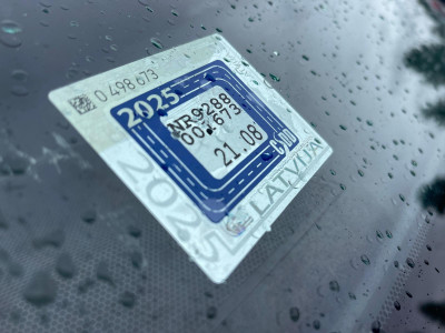 Toyota Rav4 2.2 dīzelis.