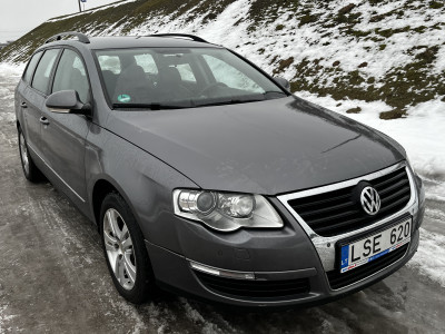 VW PASSAT