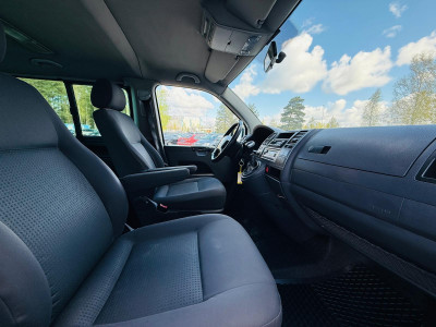 VW Caravelle 2.5TDI