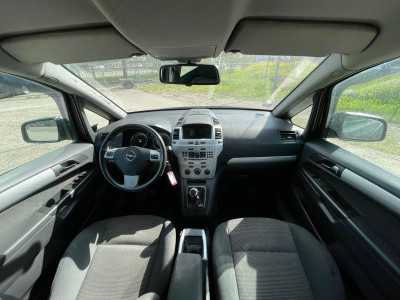 Opel Zafira 1.9 dīzelis