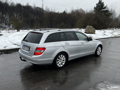 Mercedes-Benz  C220CDI