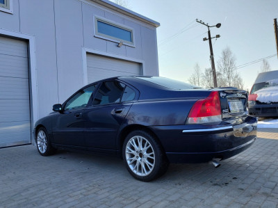Volvo S60 2.4 benzīns
