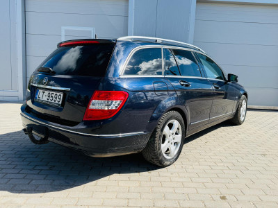 Mercedes Benz C220 2.2D