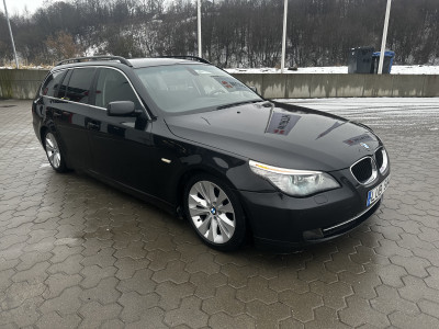 BMW 525