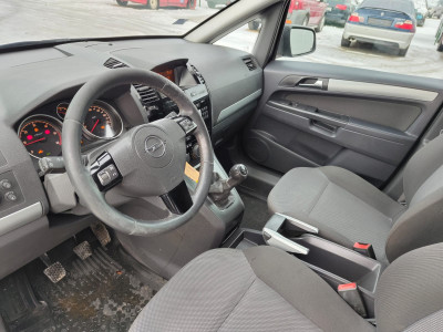 Opel Zafira 1.7d