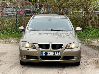 BMW  320d