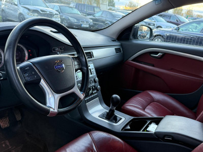 Volvo V70 2.4D5