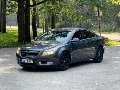 Opel Insignia 2.0 dīzelis.