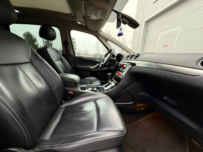 Ford S-MAX 2.0 benzīns
