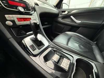 Ford S-MAX 2.0 benzīns