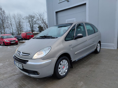 Citroen C4 Picasso, 1.6 benzīns/gāze.