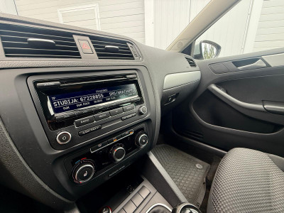 VW Jetta 1.4 benzīns