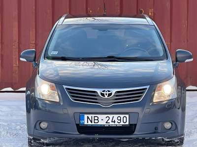 Toyota Avensis 2.0 dīzelis