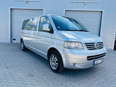 VW Caravelle 2.5TDI