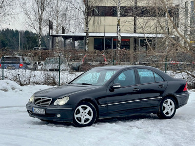 Mercedes C200