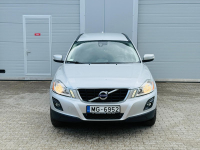 Volvo XC60 2.4D5