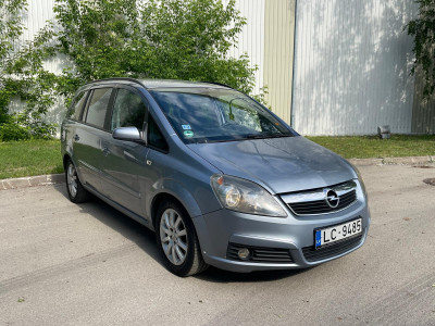 Opel Zafira 1.9 dīzelis.