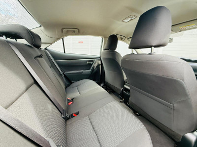 Toyota Corolla 1.6 benzīns/gāze.