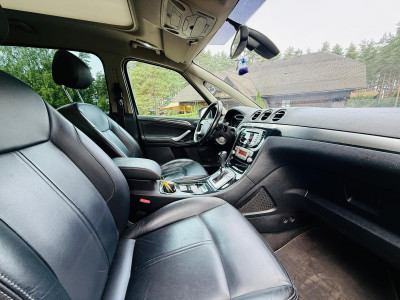 Ford S-MAX 2.0 benzīns