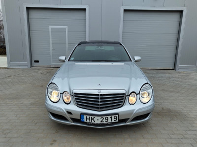 Mercedes E220