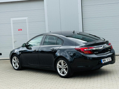 Opel Insignia 2.0dci