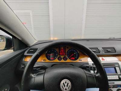 VW Passat  2.0tdi