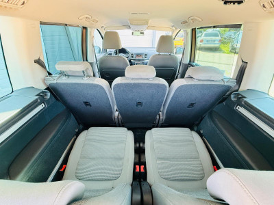VW Sharan 1.4TSI benzīns, 7 sēdvietas.