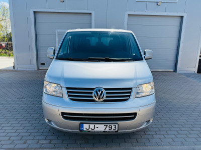 VW Caravelle 2.5TDI
