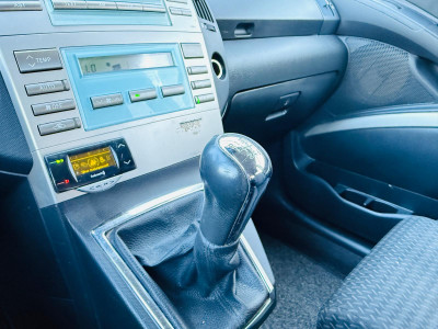 TOYOTA COROLLA VERSO 2.2 D4D