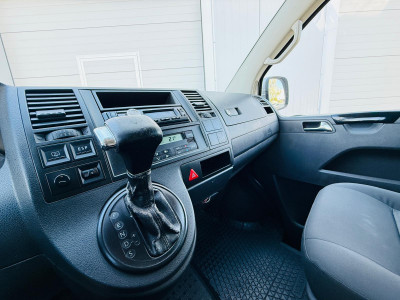VW Caravelle 2.5TDI
